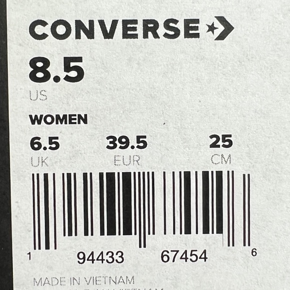 NWT Converse Chuck Taylor All Star Women’s Shoes - Picture 9 of 11